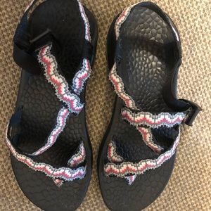 Chacos size 9